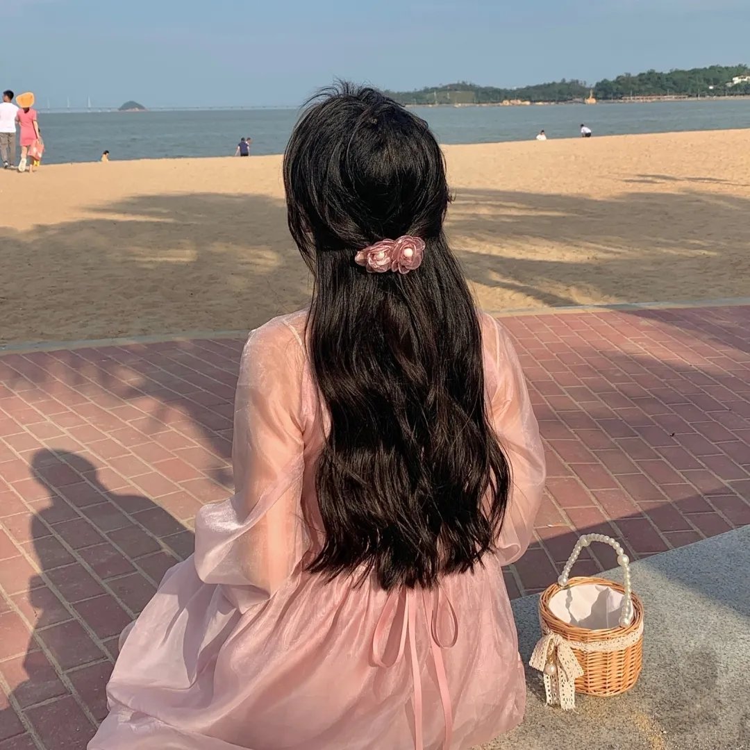 有前途的年轻女子